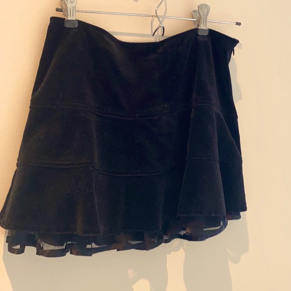 Black velvet mini skirt with small crinoline